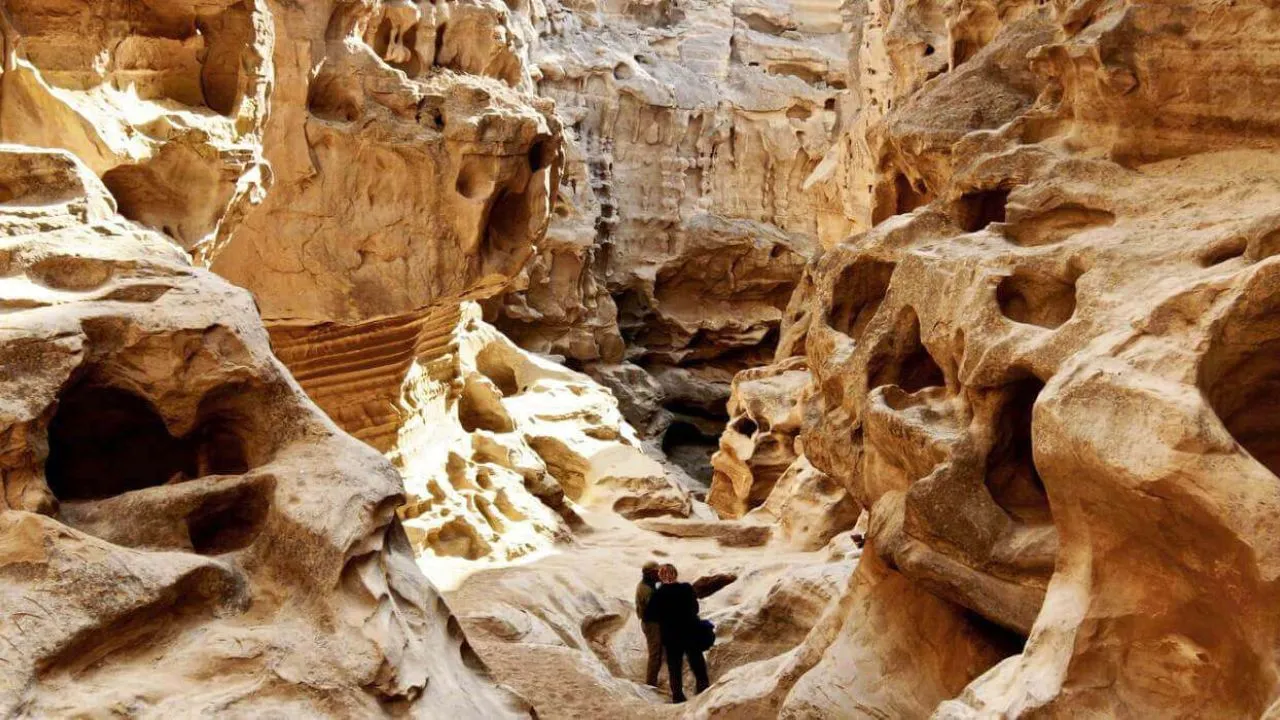 السياحة في جزيرة قشم