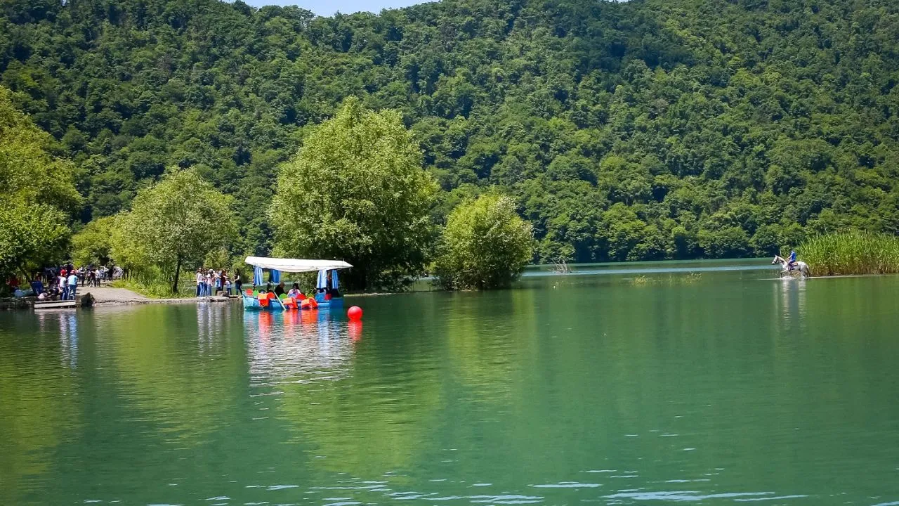 السياحة في غابالا 