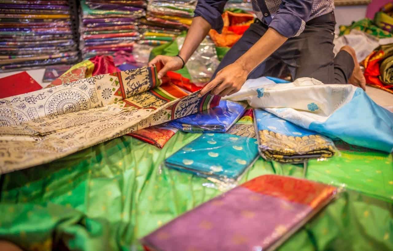 تسوق ساري في سوق السند